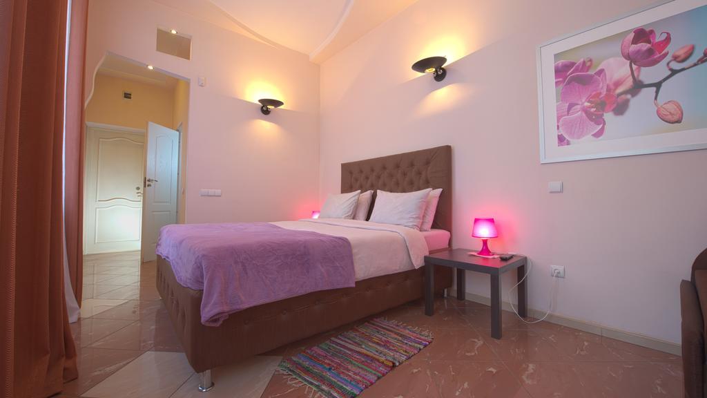 Lviv Euro Hostel Δωμάτιο φωτογραφία